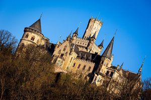 Wurde förmlich überrannt: Schloss Marienburg südlich von Hannover. - Foto: Moritz Frankenberg/dpa