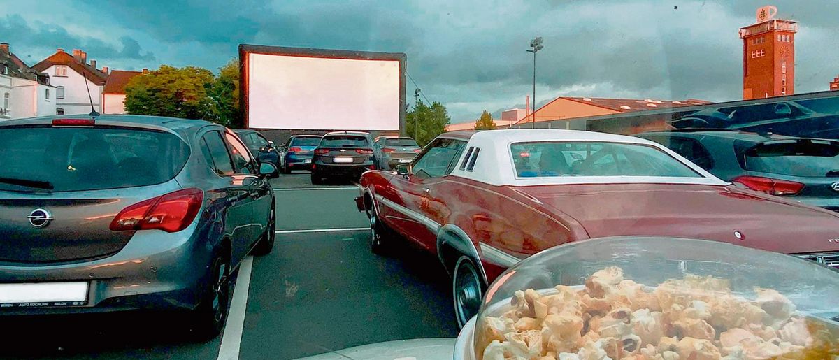 Als die Kinos schließen mussten, bot das Autokino eine gute Alternative. Auch Liza Vicol Günther und ihr Sohn nutzen diese Alternativen gern. Fotos: Liza Vicol Günther