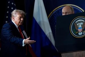 Persönlich begegneten sich Trump und Putin zuletzt in Alaska. (Archivbild) - Foto: Julia Demaree Nikhinson/AP/dpa