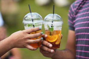 Die Besteuerung von stark zucker- oder fetthaltigen Lebensmitteln und Getränken ist der Leopoldina zufolge auch in Deutschland zu empfehlen. - Foto: picture alliance / dpa