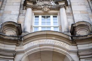  Edelstahlunternehmen muss Millionenstrafe zahlen (Foto-Archiv). - Foto: Marius Becker/dpa