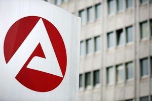 Die Herbstbelebung auf dem deutschen Arbeitsmarkt fällt in diesem Jahr nur schwach aus. (Archivbild) - Foto: Oliver Berg/dpa