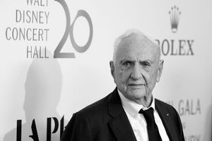 Frank Gehry verstand sich als Künstler. (Archivbild) - Foto: Chris Pizzello/Invision/AP/dpa