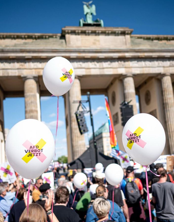 Die zentrale Kundgebung fand in Berlin statt. - Foto: Fabian Sommer/dpa