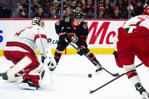 Die WM-Teilnahme von Deutschlands NHL-Star Tim Stützle wird immer wahrscheinlicher. - Foto: Spencer Colby/The Canadian Press/AP/dpa