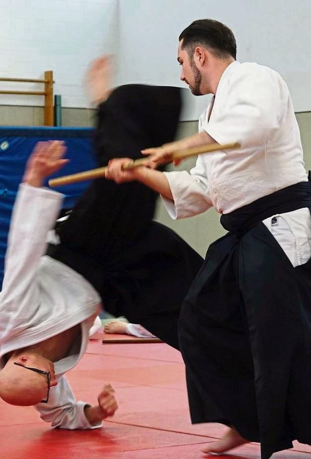 Unter der Regie von Referent Michael Diels hatte der JSV Lippstadt zu einem besonderen Aikido-Lehrgang eingeladen, der auf eine sehr positive Resonanz stieß.