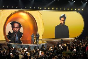 Gleich neunmal für einen Grammy nominiert: Kendrick Lamar. (Archivbild) - Foto: Chris Pizzello/Invision/AP/dpa