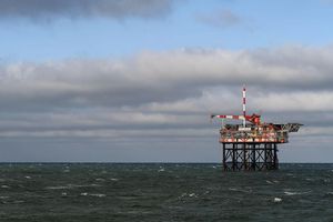 Das Unternehmen One-Dyas will Gas vor der Nordseeinsel Borkum fördern. - Foto: Lars Penning/dpa