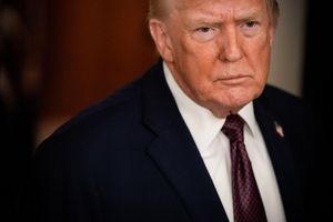 Hält an seinem Gebietsanspruch auf Grönland fest - US-Präsident Donald Trump. - Foto: Julia Demaree Nikhinson/AP/dpa