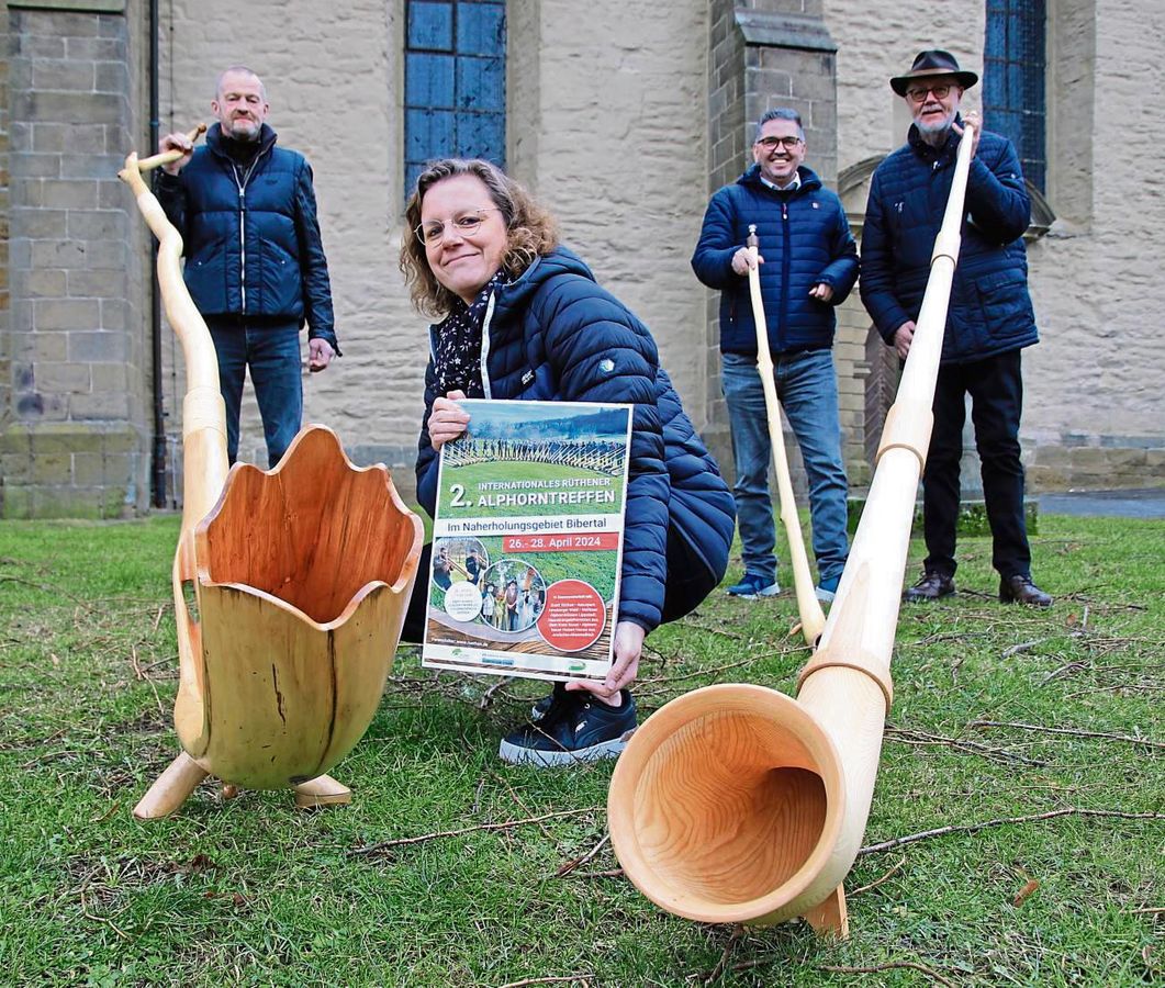 Norbert Großewinkelmann, Elke Wenge, Klaus-Dieter Hötte und Hubert Hense (v.l.) freuen sich auf das Fest. Foto: Schönhense