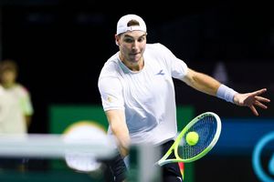 Jan-Lennard Struff bewies in seinem Match gegen Yoshihito Nishioka Nervenstärke. (Archivbild) - Foto: Frank Molter/dpa