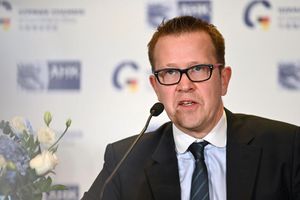 Die AHK in China sieht zunehmend Kooperationsbereitschaft deutscher Firmen mit Chinesen. - Foto: Johannes Neudecker/dpa