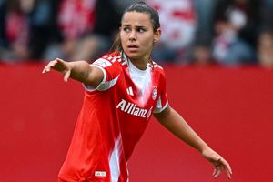 Schon wieder verletzt: Nationalspielerin Lena Oberdorf. (Archivbild) - Foto: Sven Hoppe/dpa