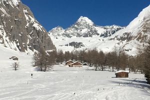 Ein 36-Jähriger soll am Erfrierungstod seiner Freundin kurz unter dem Gipfel des Großglockners schuld sein. (Symbolbild) - Foto: Joachim Hauck/dpa