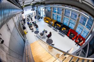 Techfirmen in Deutschland sammeln wieder mehr Geld von Investoren ein. (Archivbild) - Foto: Jens Büttner/dpa-Zentralbild/dpa