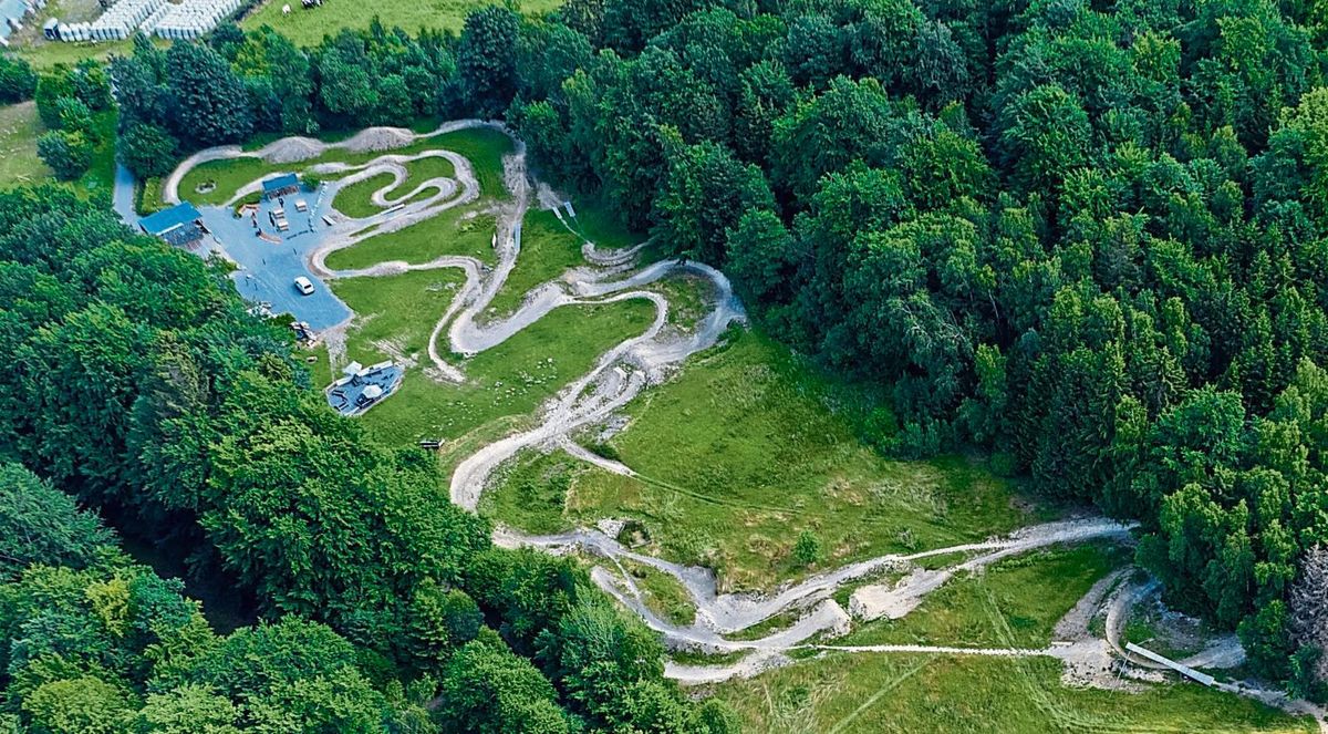 Der Bikepark am Rabennest in Kallenhardt ist ab sofort geschlossen. Nachfolger, die ihn weiter betreiben, konnten nicht gefunden werden. Foto: Eickhoff