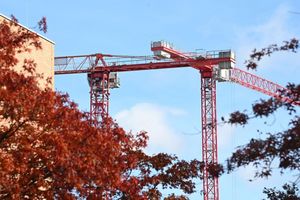 Bauen soll in Deutschland künftig schneller gehen. (Archivbild) - Foto: Niklas Graeber/dpa