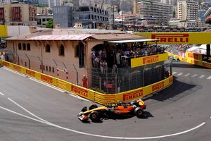 Lando Norris holt sich den ersten Startplatz. - Foto: David Davies/PA Wire/dpa