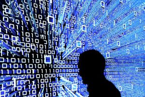 Digitalwährungen bekamen in den vergangenen Jahren Auftrieb. (Symbolbild) - Foto: Peter Steffen/dpa