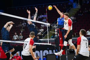 Die deutschen Volleyballer erfüllten die Pflichtaufgabe. - Foto: volleyballworld/dpa