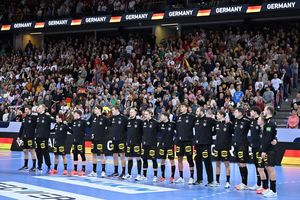 Die deutschen Handballer haben bei der EM eine schwere Vorrundengruppe erwischt. - Foto: Swen Pförtner/dpa