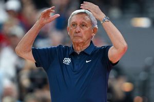 Kehrt als Trainer zum FC Bayern zurück: Ex-Coach Pesic. (Archivbild) - Foto: Sven Hoppe/dpa