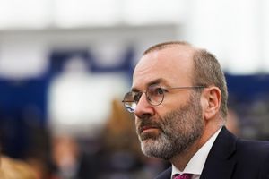 Weber: EU-Botschaften als Schutzräume öffnen. (Archivbild) - Foto: Philipp von Ditfurth/dpa