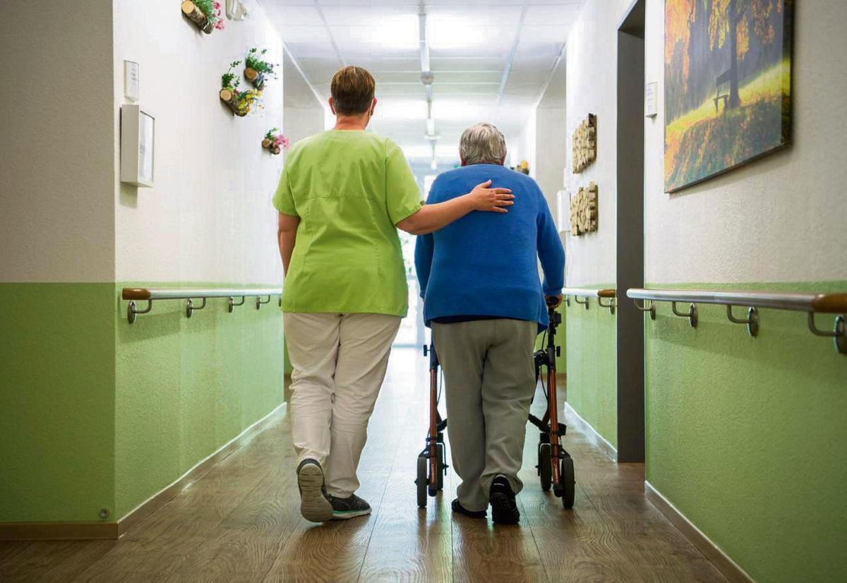 Mehr Personal, aber immer mehr Teilzeit: Das stellt die Krankenhäuser auch im Kreis Soest vor Herausforderungen. Foto: dpa