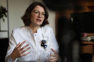 Harhaus-Wähner steht dieses Silvester am Operationstisch. - Foto: Markus Lenhardt/dpa