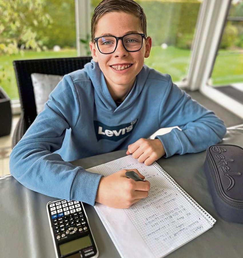 Mathe ist Paul Heßes Hobby – genauso wie Fußball und Keyboardspielen. Der 13-Jährige hat schon dreimal bei der Mathematik-Olympiade auf Landesebene abgeräumt.