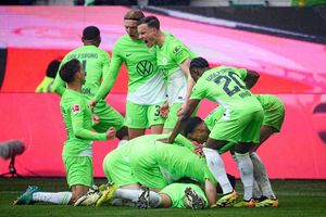 Der VfL Wolfsburg hat im Abstiegskampf das Duell mit dem VfL Bochum für sich entschieden. - Foto: Swen Pförtner/dpa