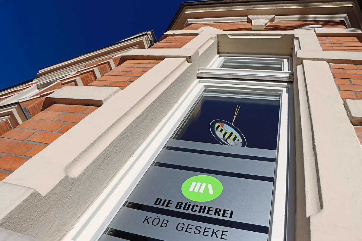 Diebe sind in die Bücherei in Geseke eingebrochen und stahlen Bargeld. 