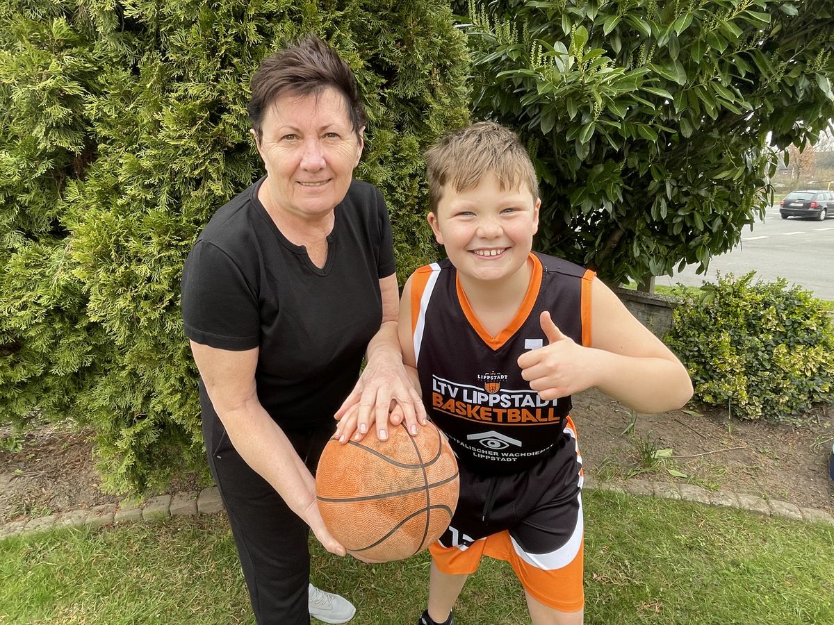 Der LTV ein super cooler Verein für Luca und seine Oma, auch wenn die beiden 55 Jahre trennen. Foto: Hertfelder