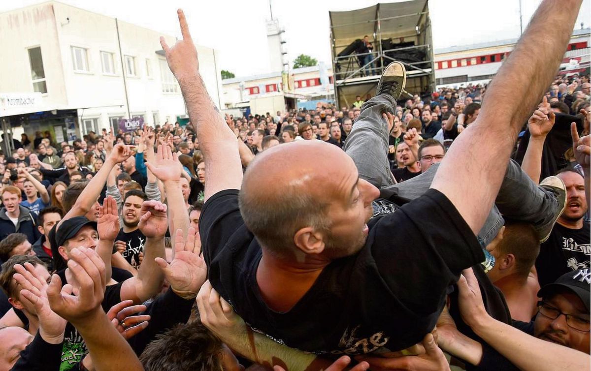 Schon 2016 gab es ein Festival am heimischen Airport – damals allerdings für Rock-Fans. Archivfoto: Tuschen