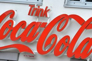Coca-Cola beschäftigt in Deutschland mehr als 6000 Menschen. (Archivbild) - Foto: picture alliance / dpa