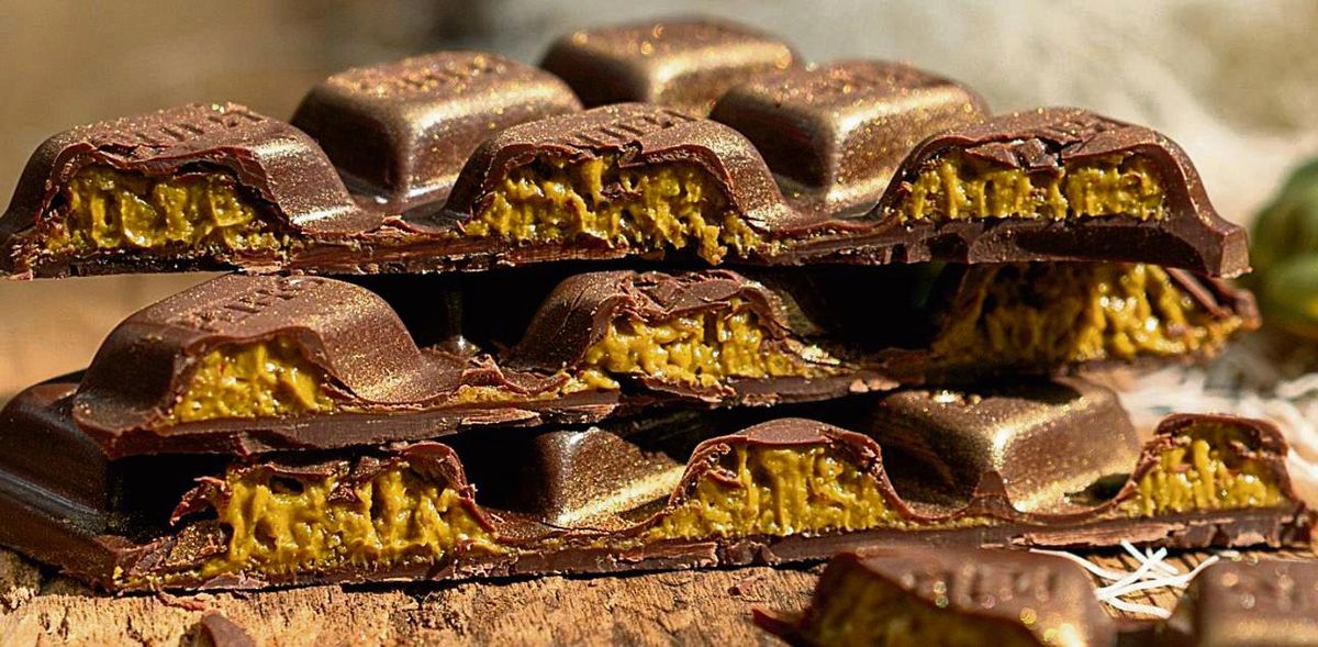 Gerade sehr gefragt: Bei der von Peters produzierten Dubai-Schokolade sind die Rippen einzeln gefüllt.