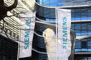 Siemens hat ab Dienstag einen neuen KI-Experten. (Archivbild) - Foto: Felix Hörhager/dpa