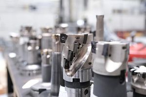 Rückschlag im September: Deutliches Auftragsminus für die Maschinenbaufirmen in Deutschland. (Archivbild) - Foto: Bernd Weißbrod/dpa