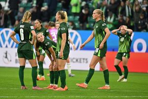 Beim Champions-League-Spiel in Lyon gab es für Wolfsburgs Fußballerinnen nichts zu holen. (Archicbild) - Foto: Swen Pförtner/dpa