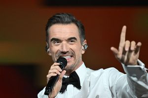 Silbereisen bleibt dem ZDF-«Traumschiff» erhalten. (Archivbild) - Foto: Hendrik Schmidt/dpa