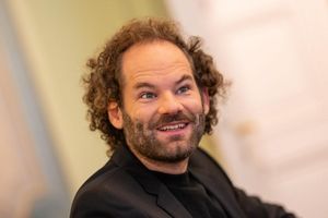 Maxi Schafroth spricht den Pumuckl im Fernsehen und nun auch im Kino. (Archiv) - Foto: Lennart Preiss/dpa