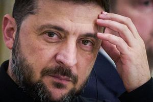 Selenskyj: Deutschland hilft bei Ausbau der Flugabwehr. (Archivbild) - Foto: Efrem Lukatsky/AP/dpa