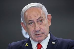 Israels Ministerpräsident Benjamin Netanjahu hat eine israelische Siedlung im Westjordanland besucht, um ein umstrittenes Vorhaben voranzubringen. (Archivbild) - Foto: Abir Sultan/Pool EPA/dpa