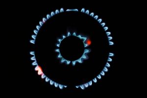 Verbraucher müssen sich laut EU-Kommission keine großen Sorgen über steigende Gaspreise machen. - Foto: Marijan Murat/dpa