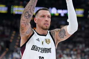 Gilt als Schlüsselspieler: Daniel Theis. - Foto: Sven Hoppe/dpa