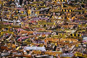 Dynamo Dresden kehrt in die 2. Liga zurück. - Foto: Robert Michael/dpa