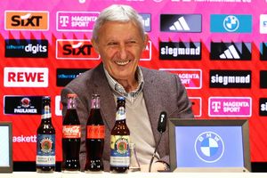 Svetislav Pesic ist zurück als Trainer bei Bayerns Basketballern. - Foto: Matthias Stickel/dpa