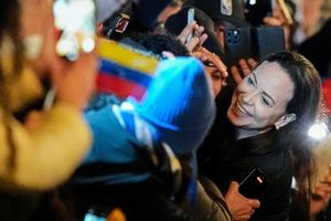 Machado traf in der Nacht in Oslo ein. - Foto: Lise Åserud/NTB Scanpix/AP/dpa