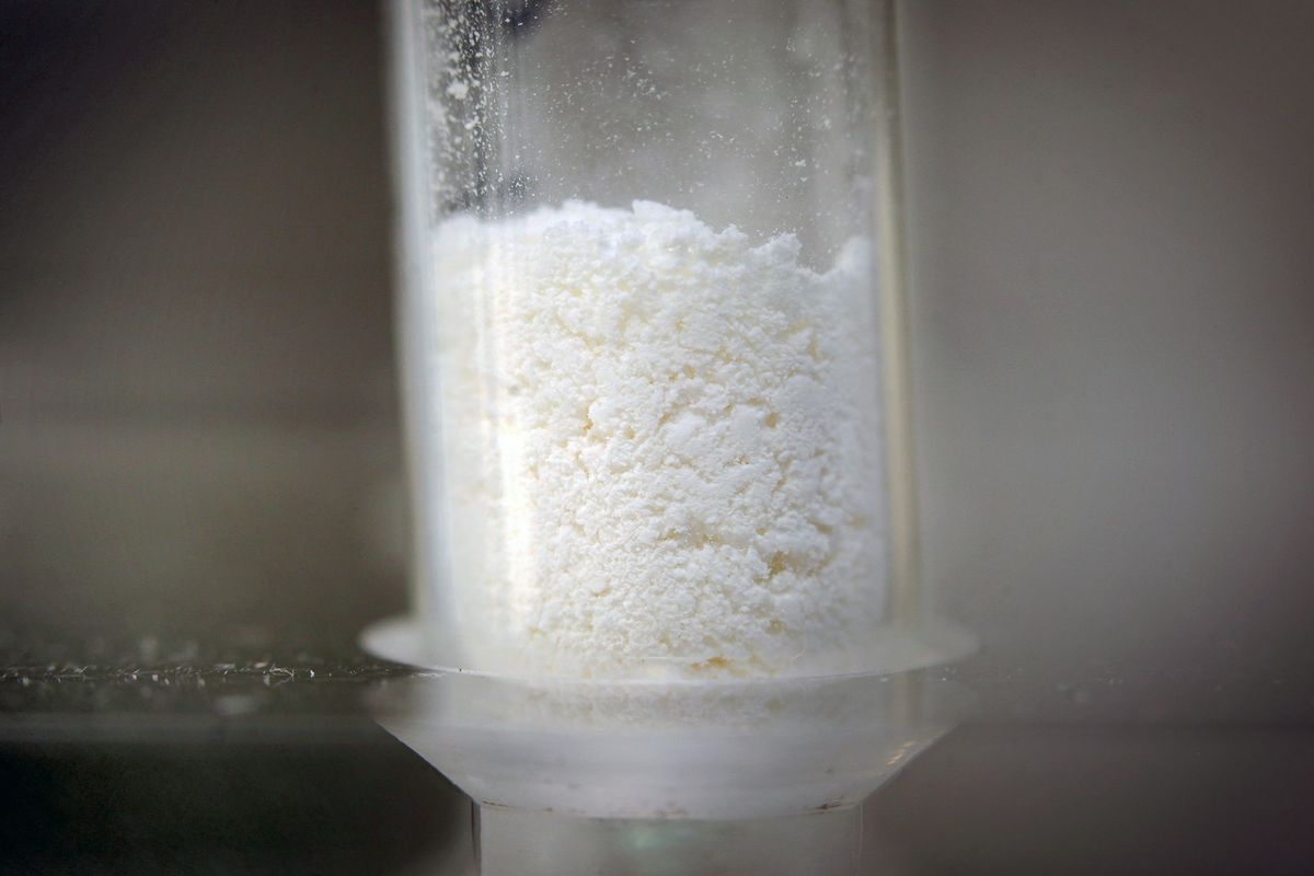 Einem Lippstädter droht eine mehrjährige Haftstrafe, weil er mehrfach mit Heroin gehandelt haben soll. Zeuge im Prozess ist ein Mann im Zeugenschutzprogramm. Symbolfoto: DPA