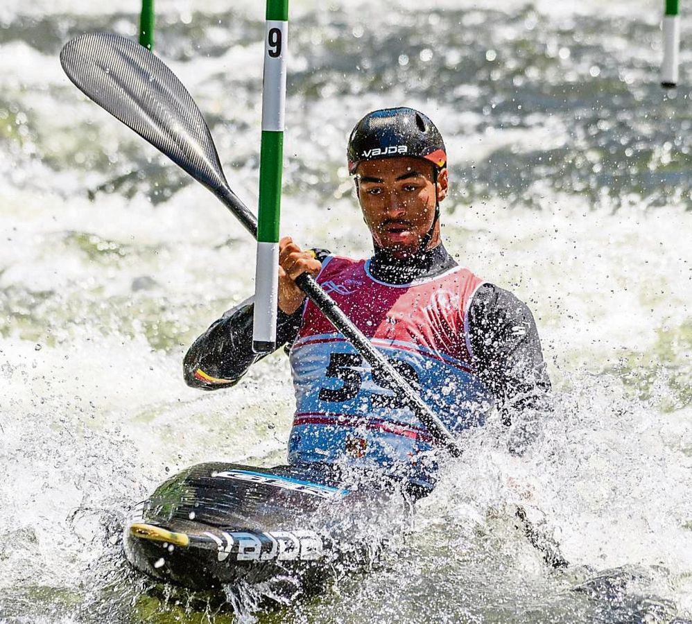Nelian Laryea vom WSC Lippstadt will bei der EM in Slowenien erneut ins Finale paddeln. Im Mannschaftswettbewerb ist vielleicht sogar eine Medaille drin. Foto: Reichenbach